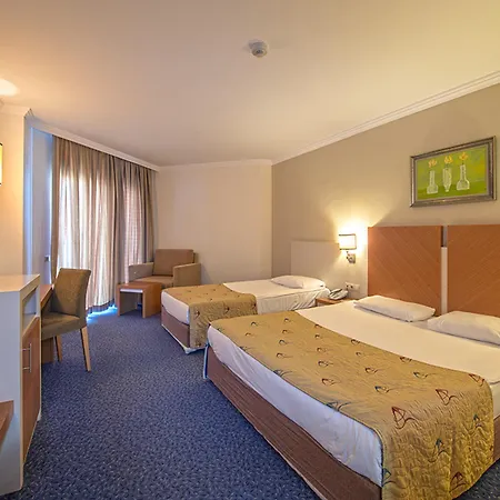 Crystal Admiral & Resort Kizilot