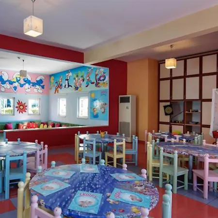 Resort Crystal Admiral & Kizilot