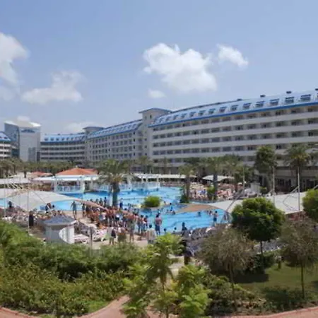 Crystal Admiral & Resort 5*